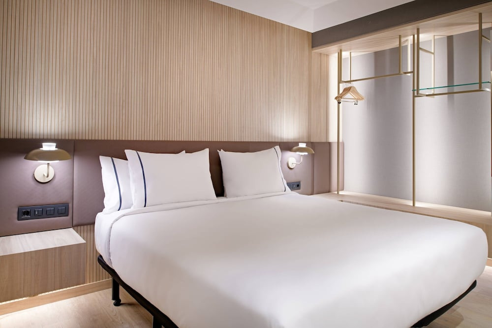  AC Hotel by Marriott Tenerife 