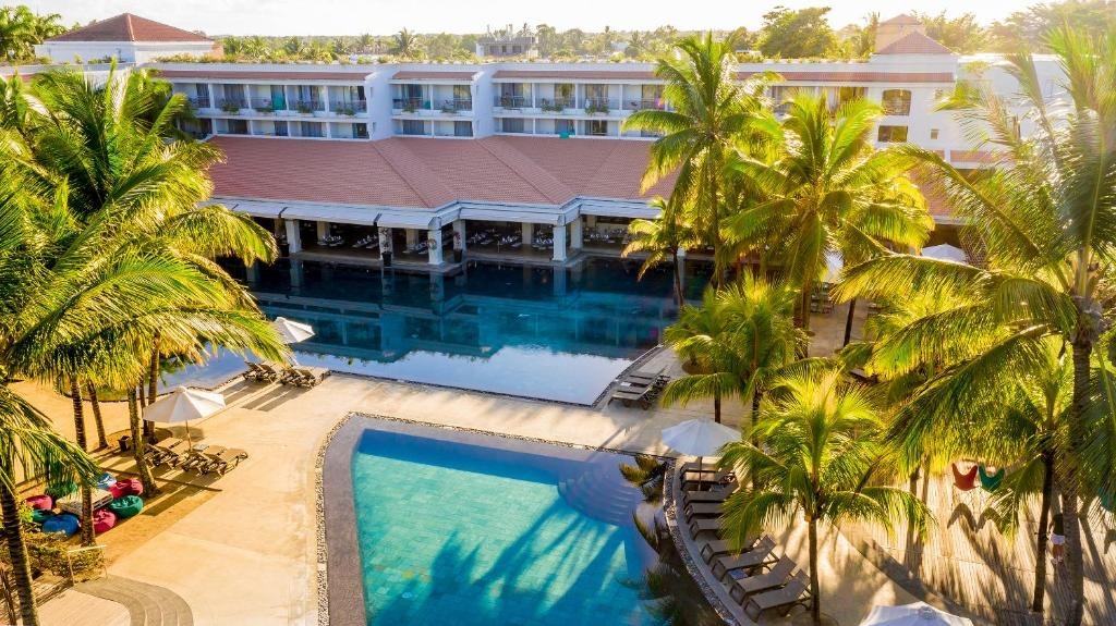 Mauricia Beachcomber Resort and Spa