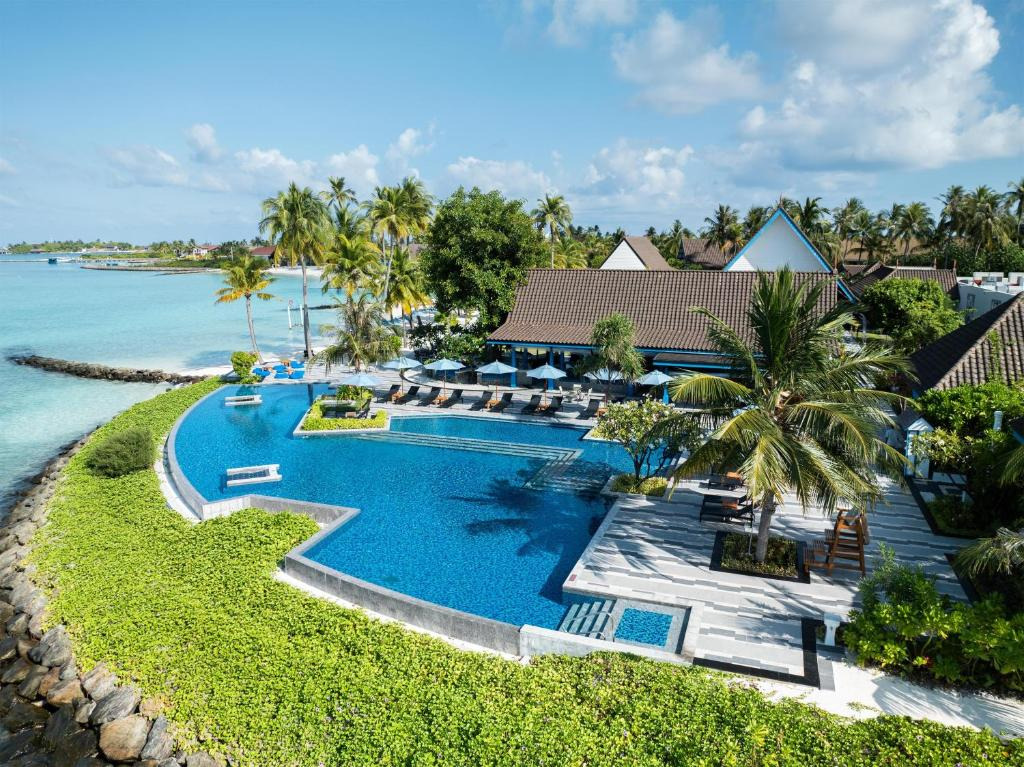 Saii Lagoon Curio Collection Hilton