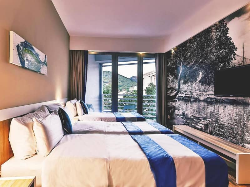 Hotel Carine Delfin