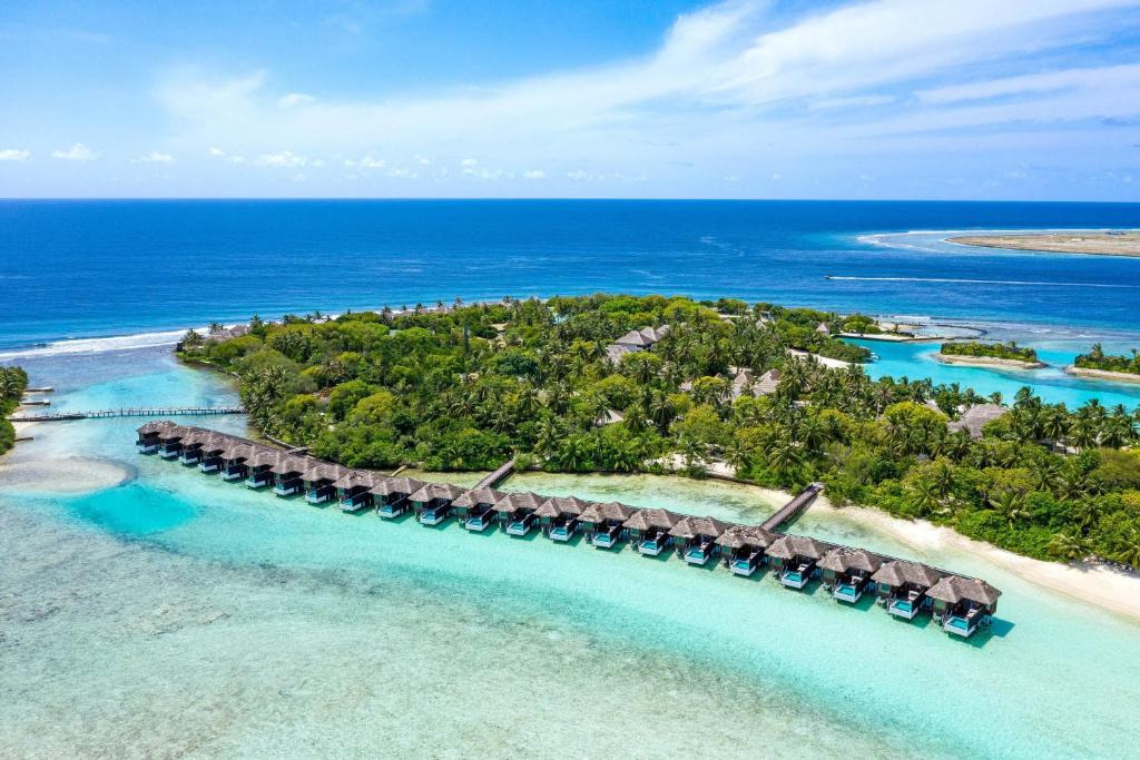 Sheraton Full Moon Resort and Spa
