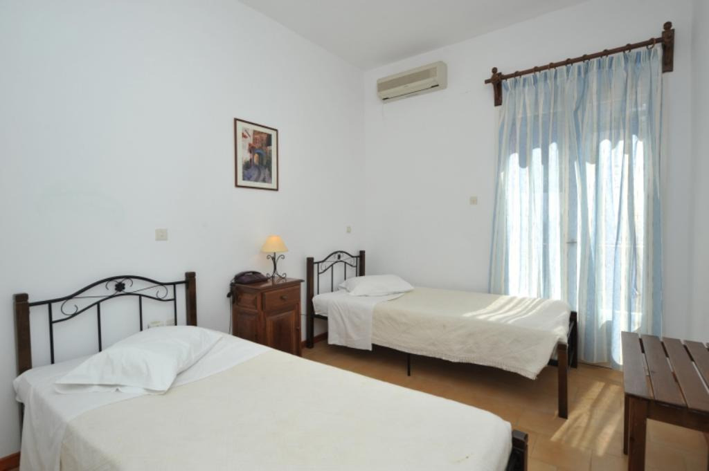 Hotel Eri Paros
