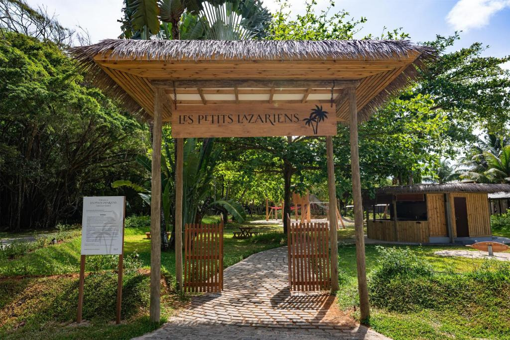 Kempinski Resort Baie Lazare