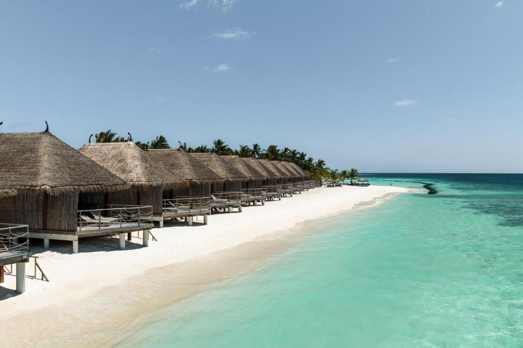 Constance Moofushi Maldives