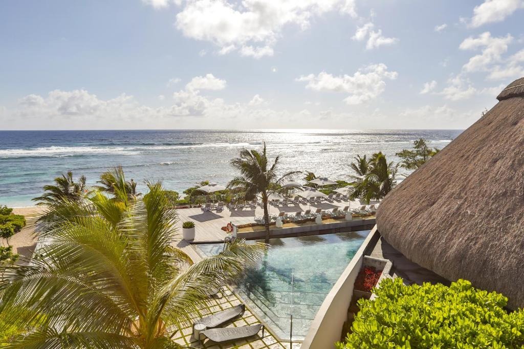Radisson Blu Poste Lafayette Resort