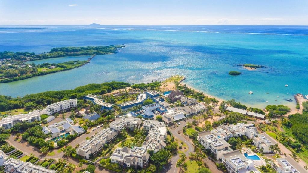 Radisson Blu Azuri Resort and Spa