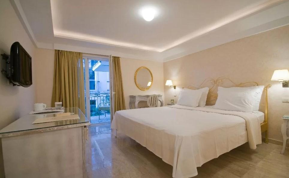 Hotel Azimut