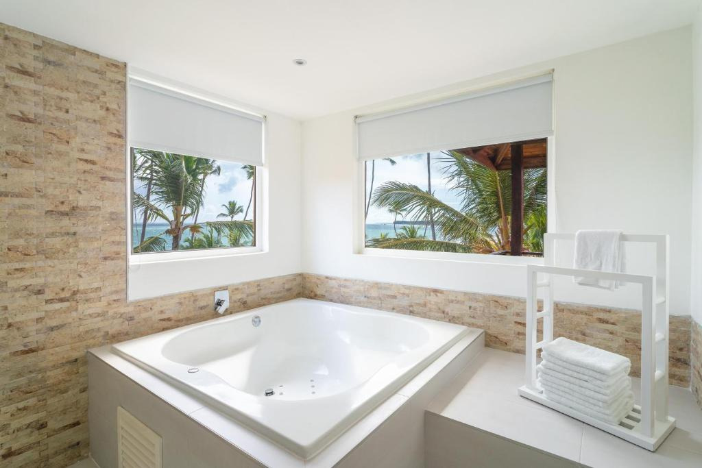 Punta Cana Princess Suiotes Spa Resort