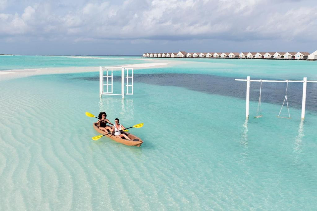 Lux South Ari Atoll
