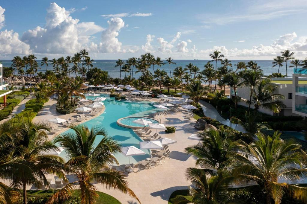 Serenade Punta Cana Beach Resort