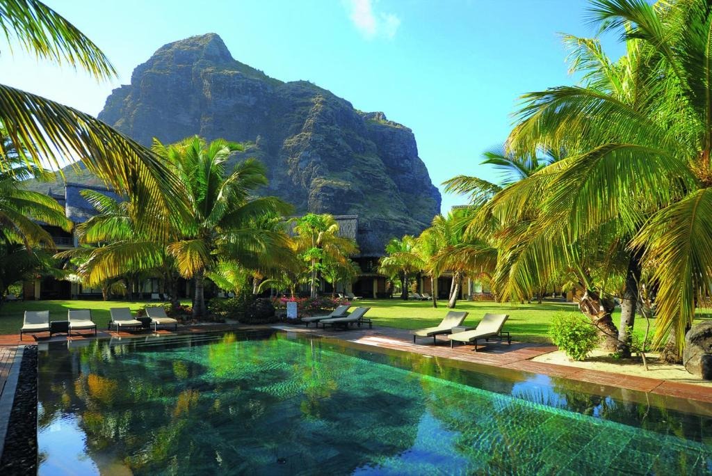 Dinarobin Beachcomber Golf and Spa