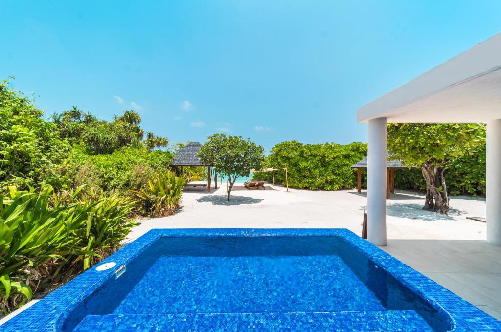 Hideaway Beach Resort