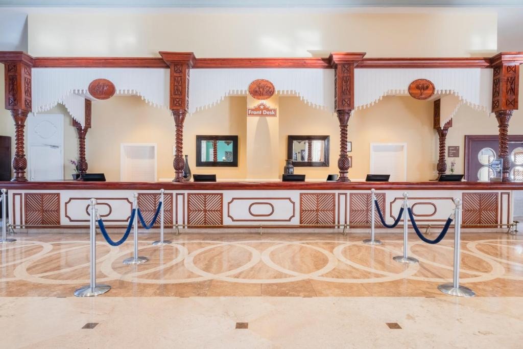 Iberostar Waves Rose Hall Beach
