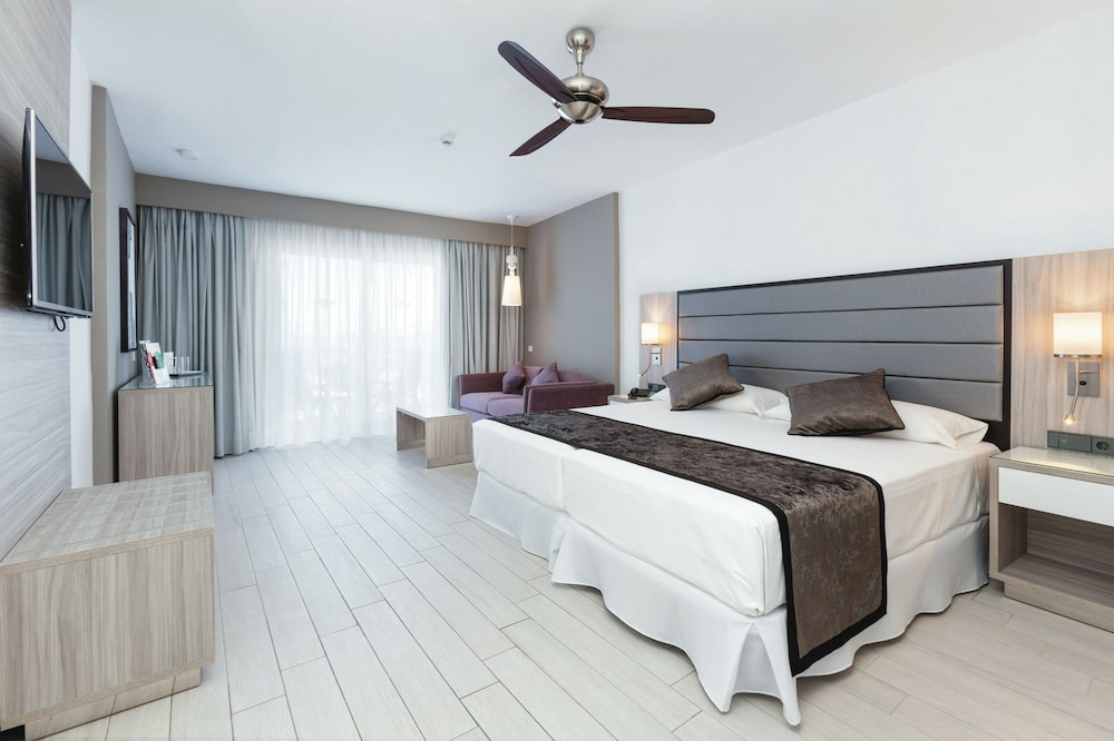  Hotel Riu Palace Tenerife 