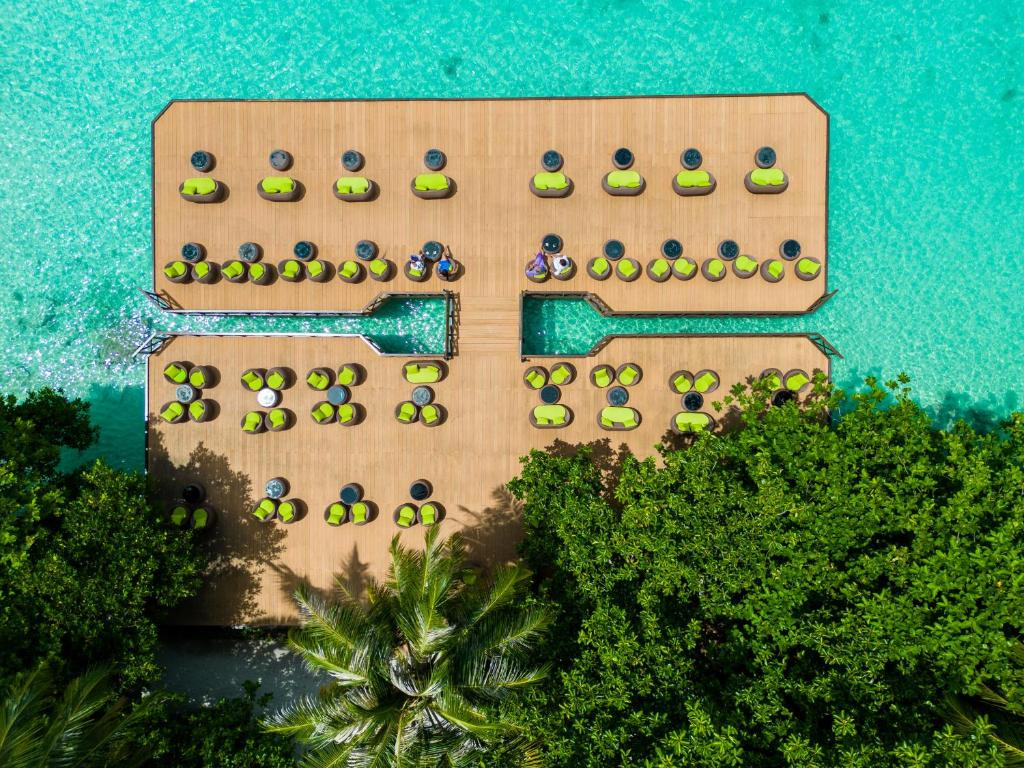 Fihalhohi Island Resort