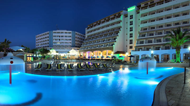 Hotel Batihan Beach Resort and Spa