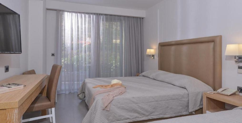 Hotel Cactus Beach