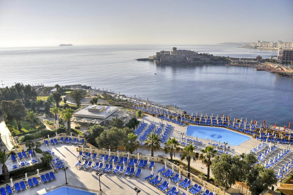 Hotel Corinthia St.Georges Bay