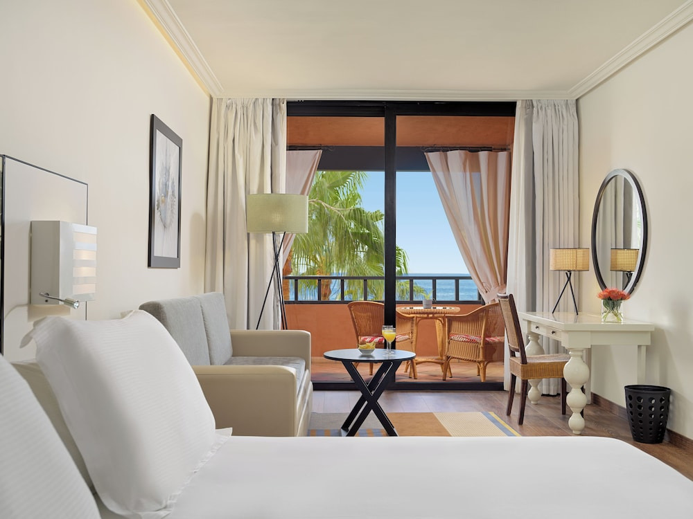  H10 Costa Adeje Palace 