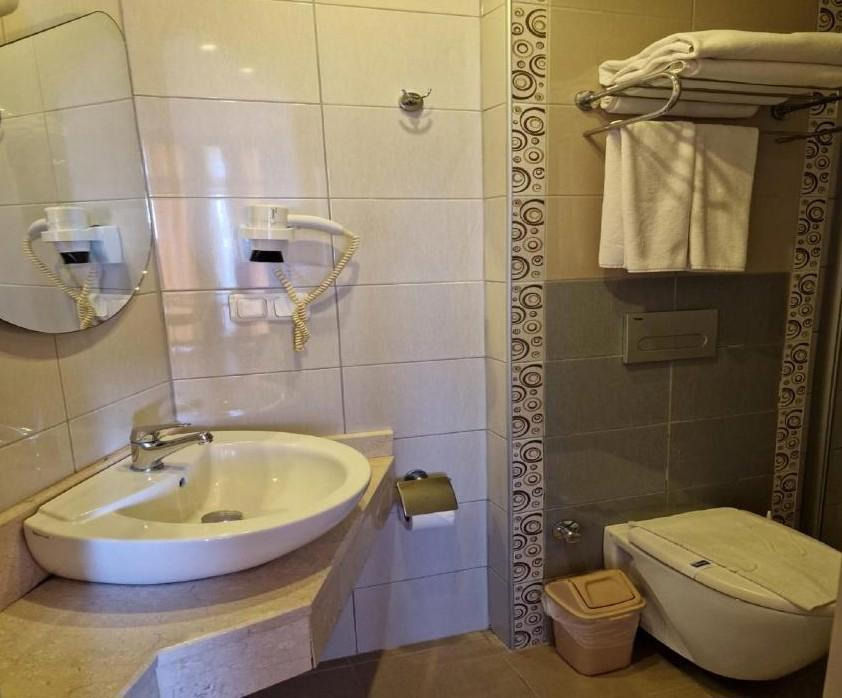 Hotel Azak