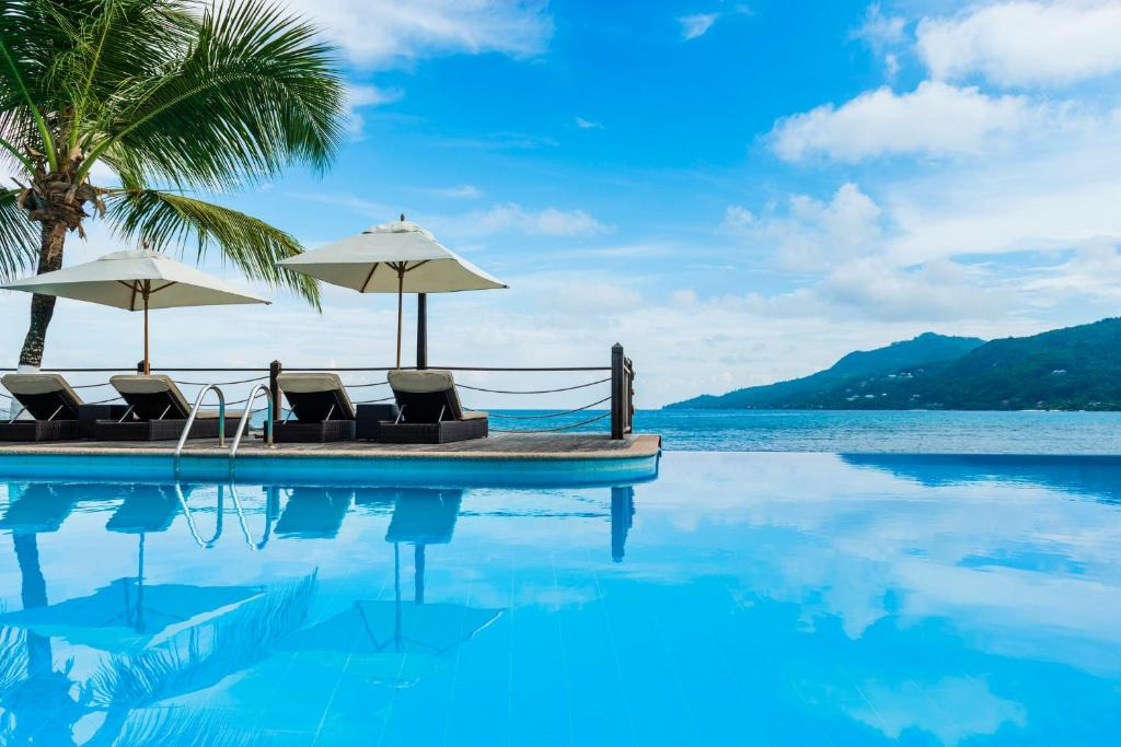 Fishermans Cove Resort