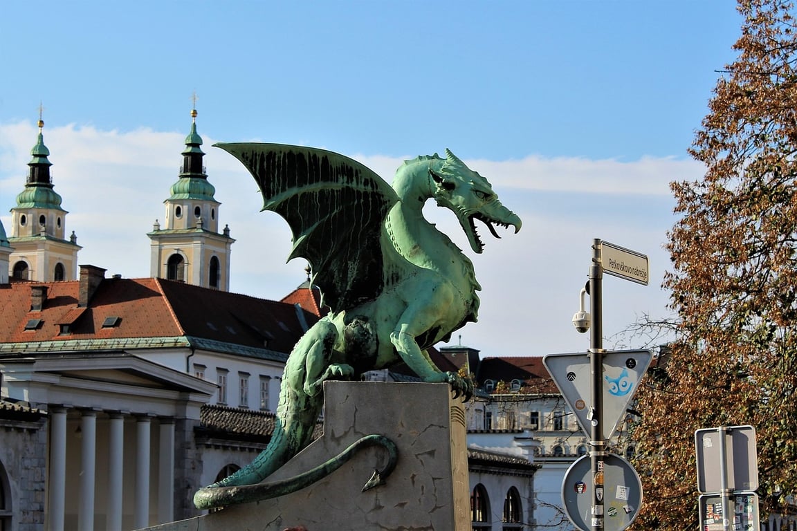 Slovenija - Skijanje i sankanje