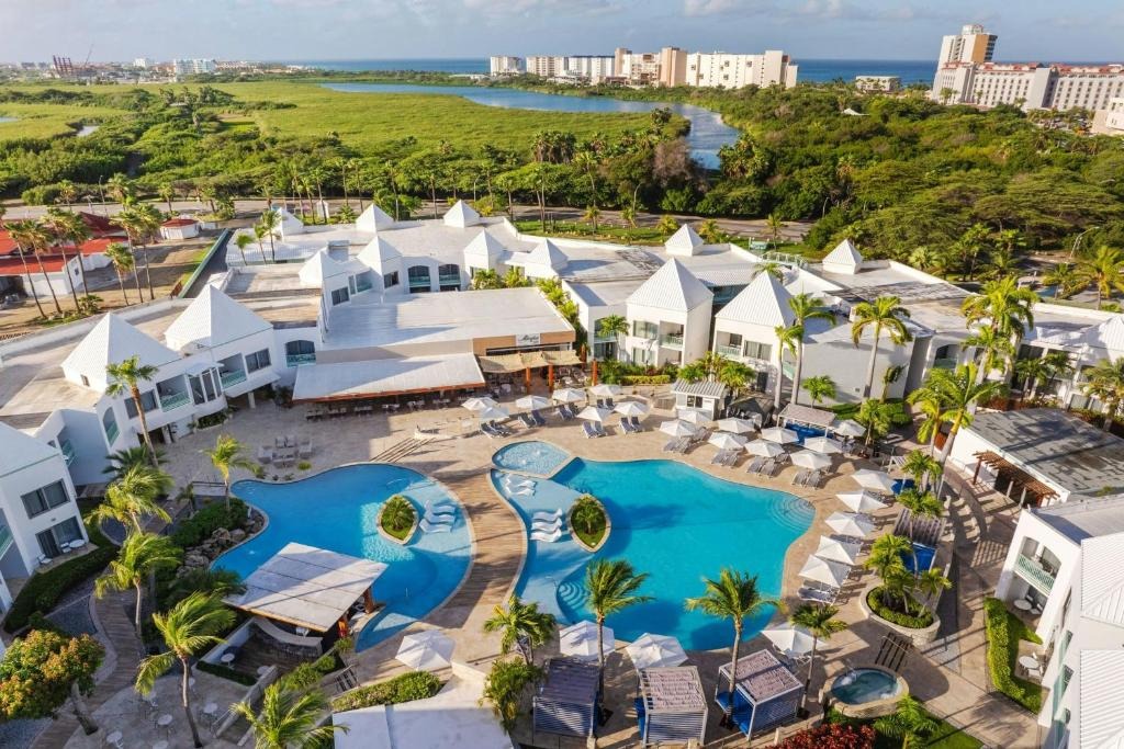 Courtyard By Marriott Aruba Resort
