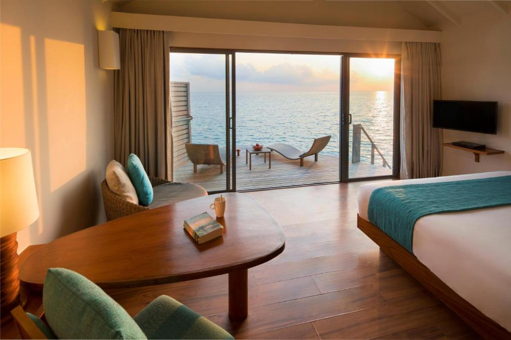 Centara Ras Fushi Resort and Spa
