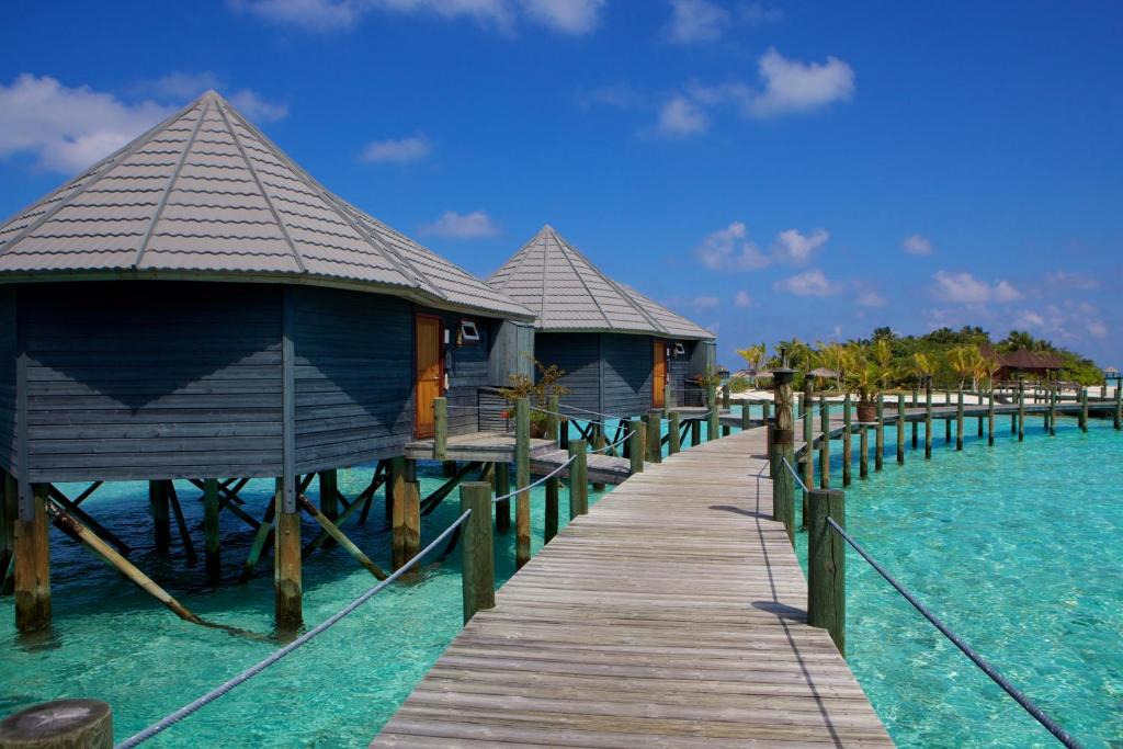 Komandoo Island Resort and Spa