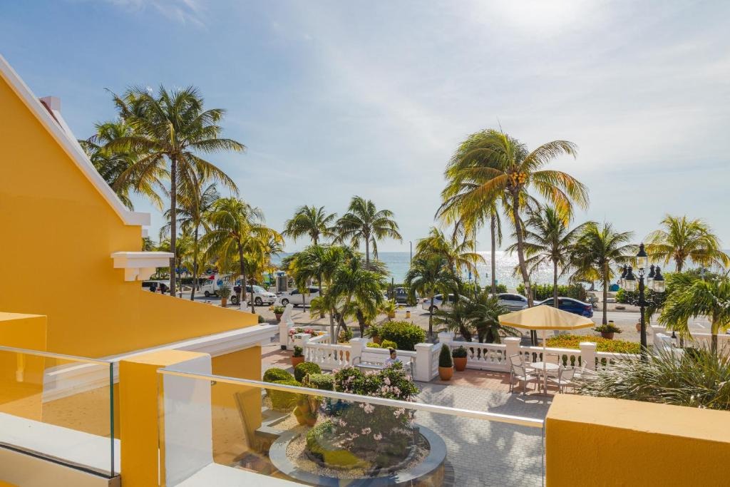 Amsterdam Manor Beach Resort