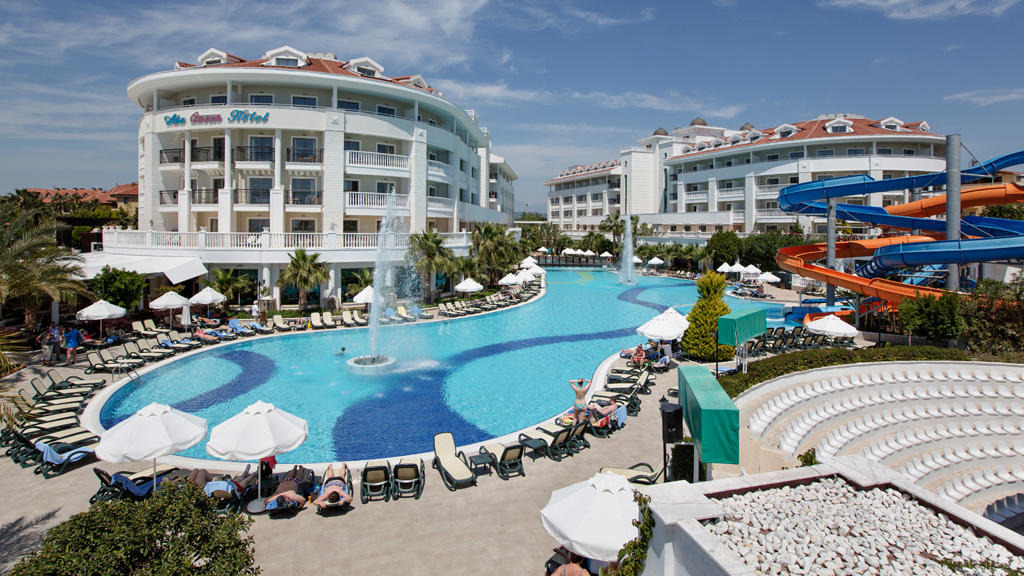 Alba Queen Hotel