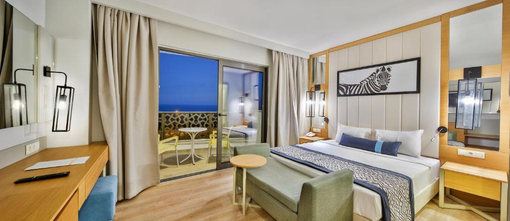 Hotel Calido Maris
