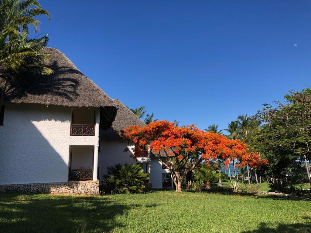 Bluebay Beach Resort and Spa