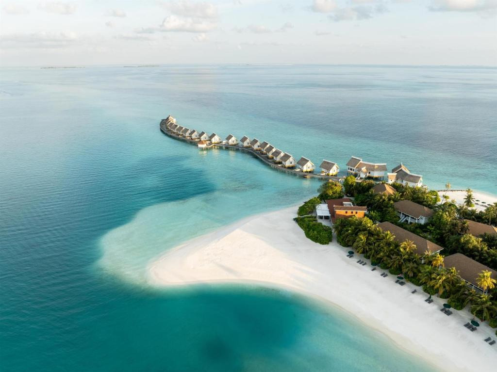 Saii Lagoon Curio Collection Hilton