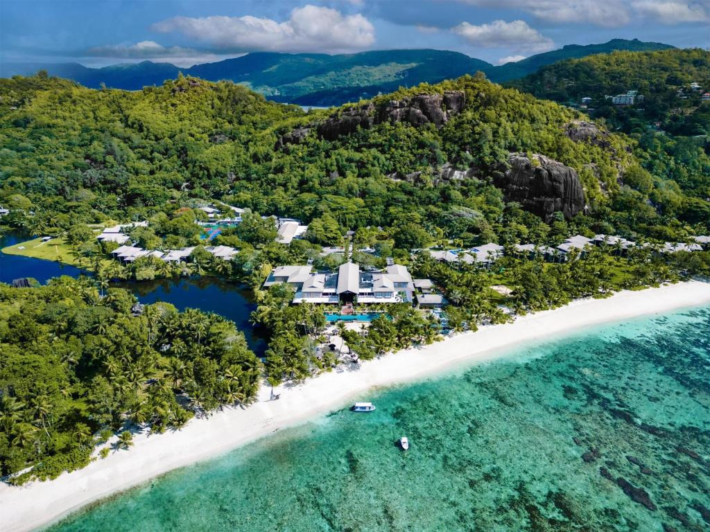 Kempinski Resort Baie Lazare