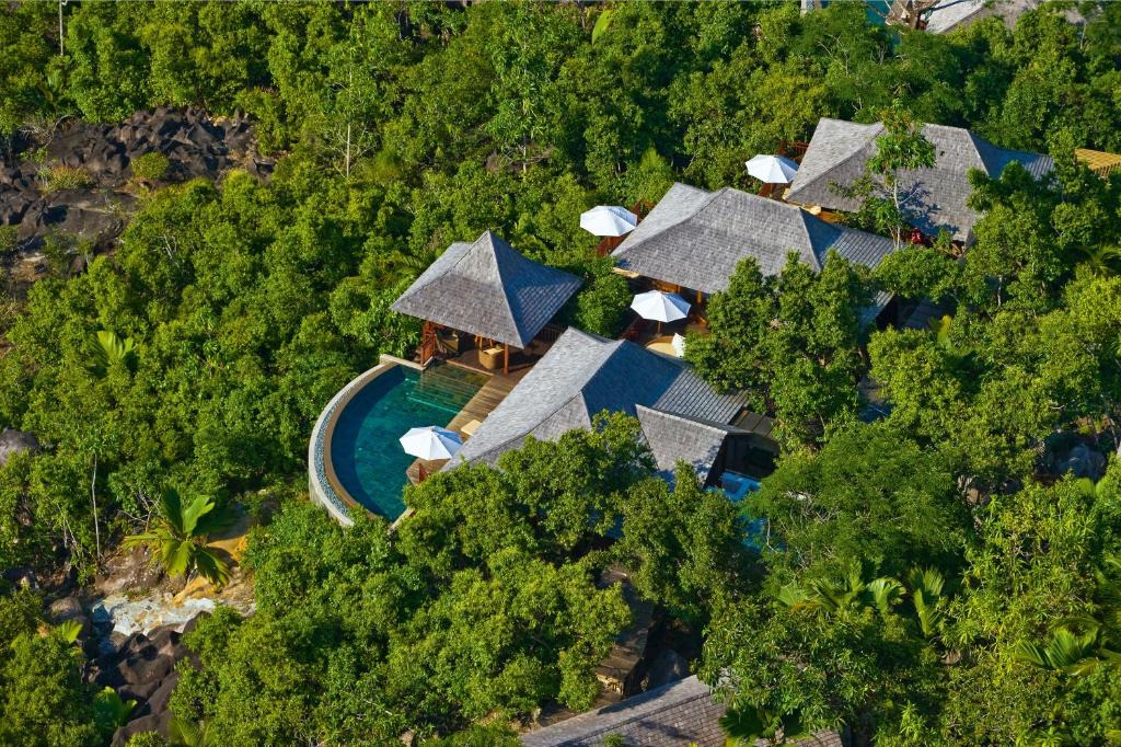 Constance Ephelia Seychelles