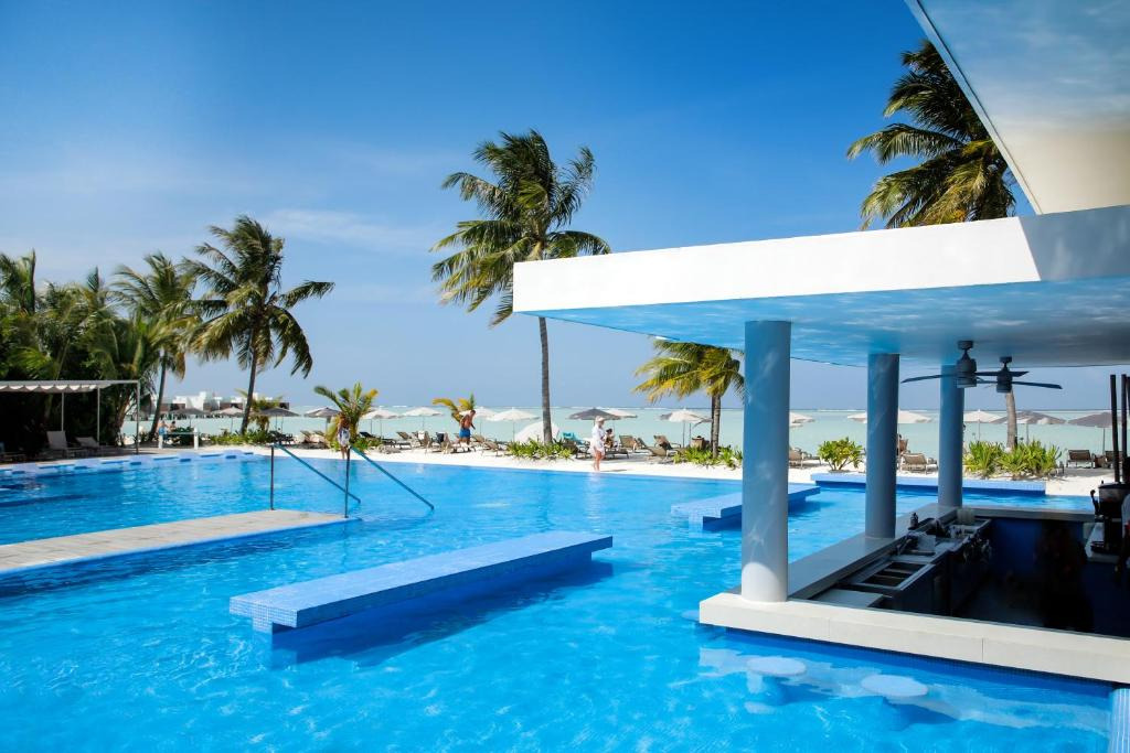 Riu Atoll