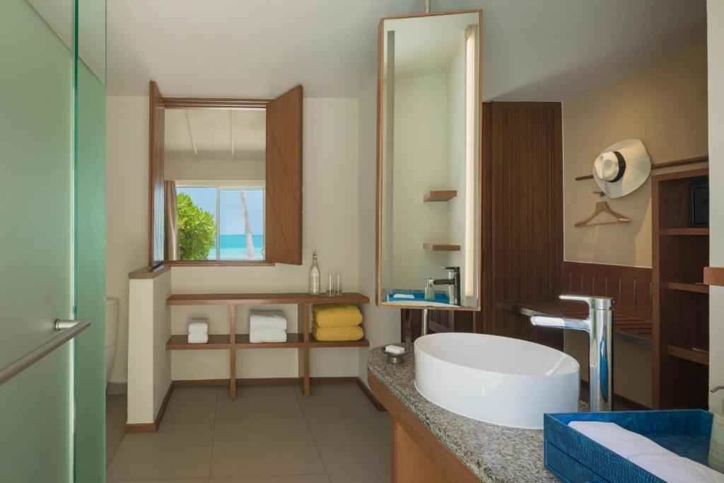 Centara Ras Fushi Resort and Spa