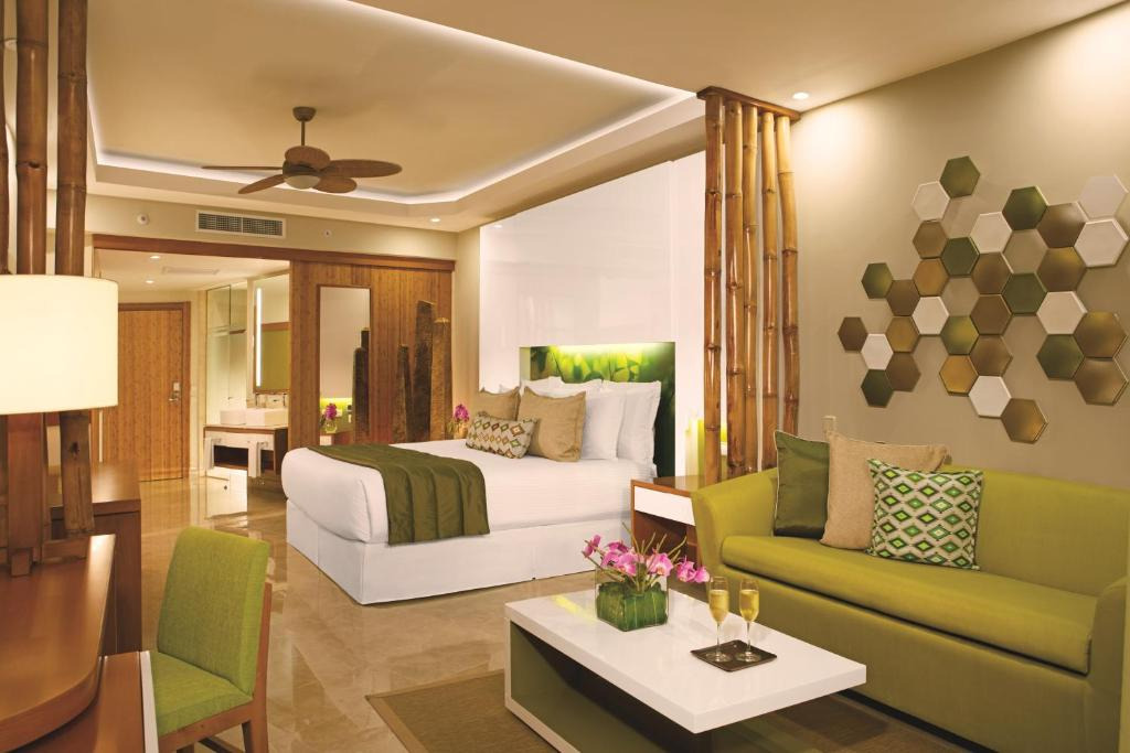 Dreams Onyx Resort and Spa