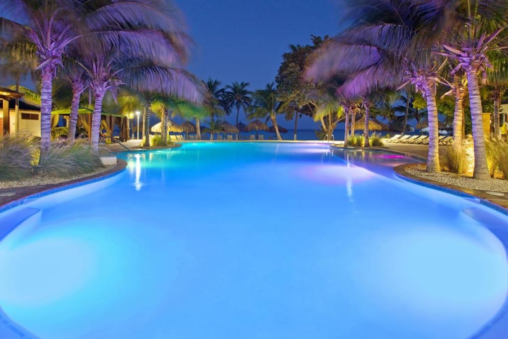 Holiday Inn Resort Aruba Resort