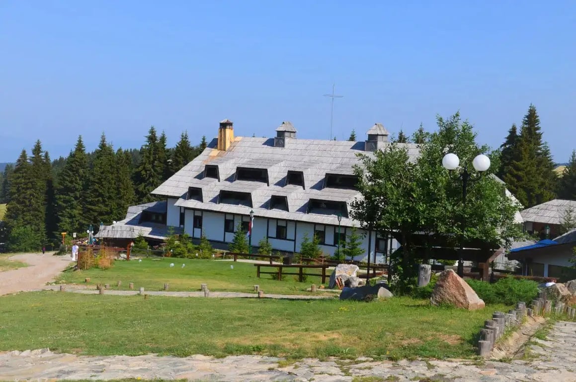 Aparthotel Nebeske Stolice 1