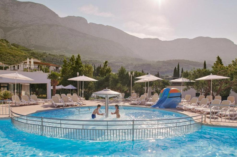 Hotel Bluesun Neptun and depandans Maslinik