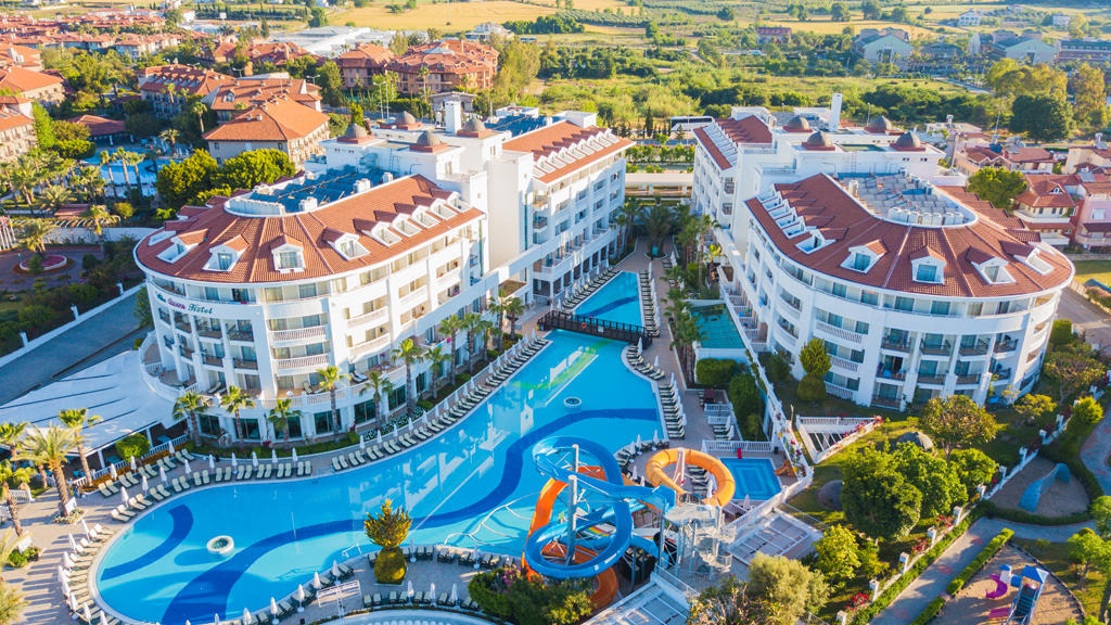 Alba Queen Hotel