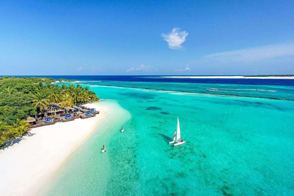 Sheraton Full Moon Resort and Spa