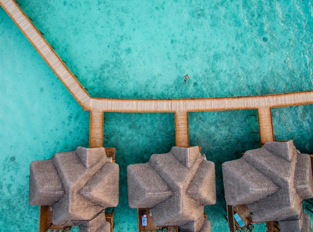 Fihalhohi Island Resort