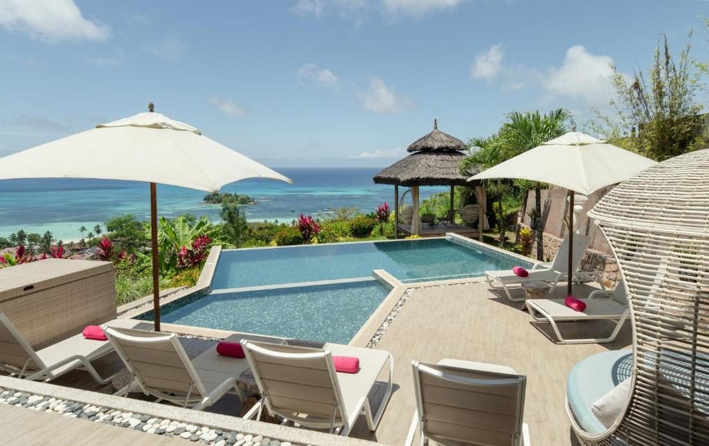 Le Duc De Praslin Hotel and Villas