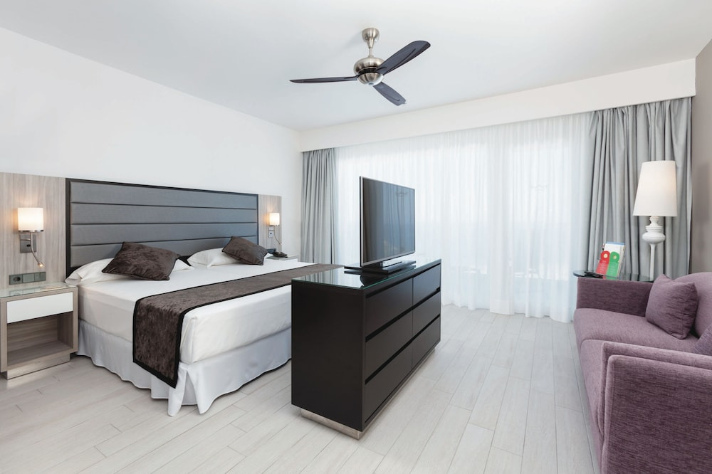  Hotel Riu Palace Tenerife 