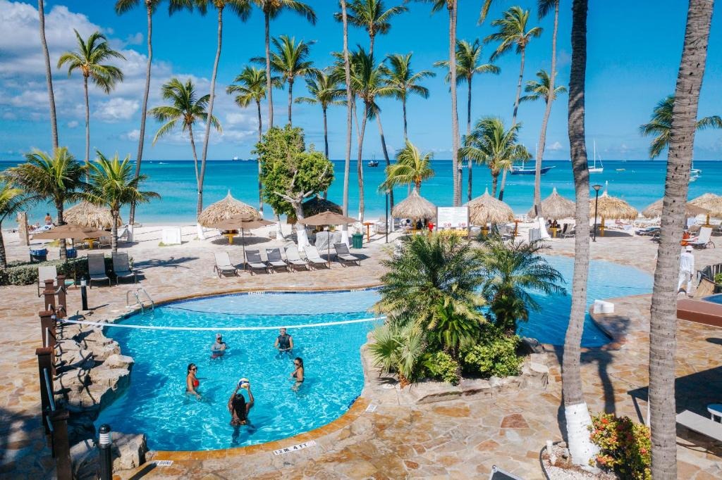 Holiday Inn Resort Aruba Resort